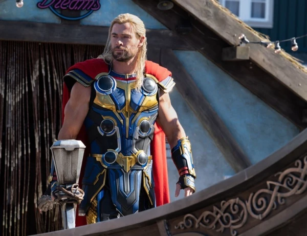 Recension: Thor: Love and Thunder