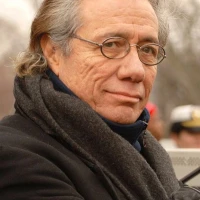 Edward James Olmos